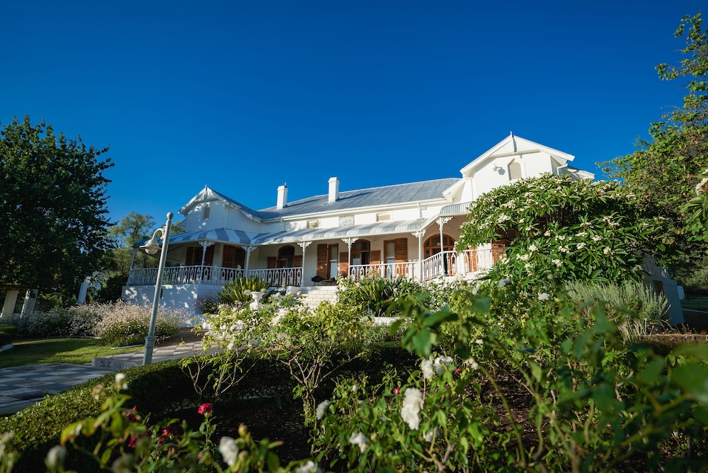 Merindol Manor