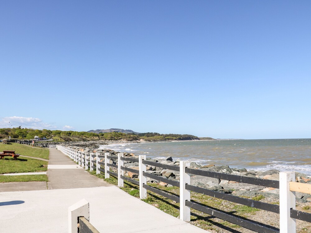 Seachange Annexe