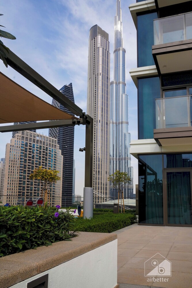 Luxurious 2B Apartment at Burj Crown Downtown