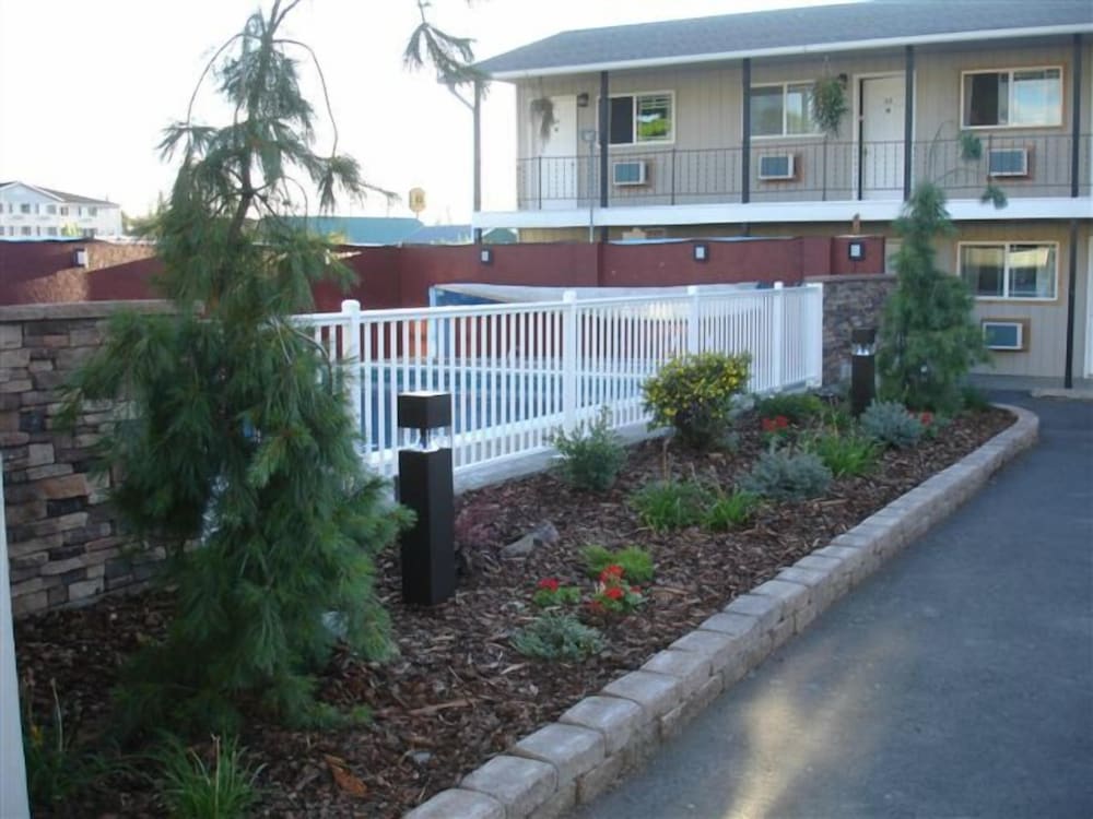 Gateway Inn