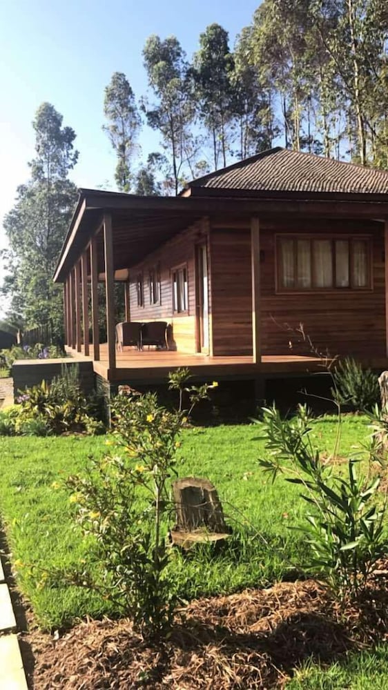 Arcadia Lodges Lake Bunyonyi