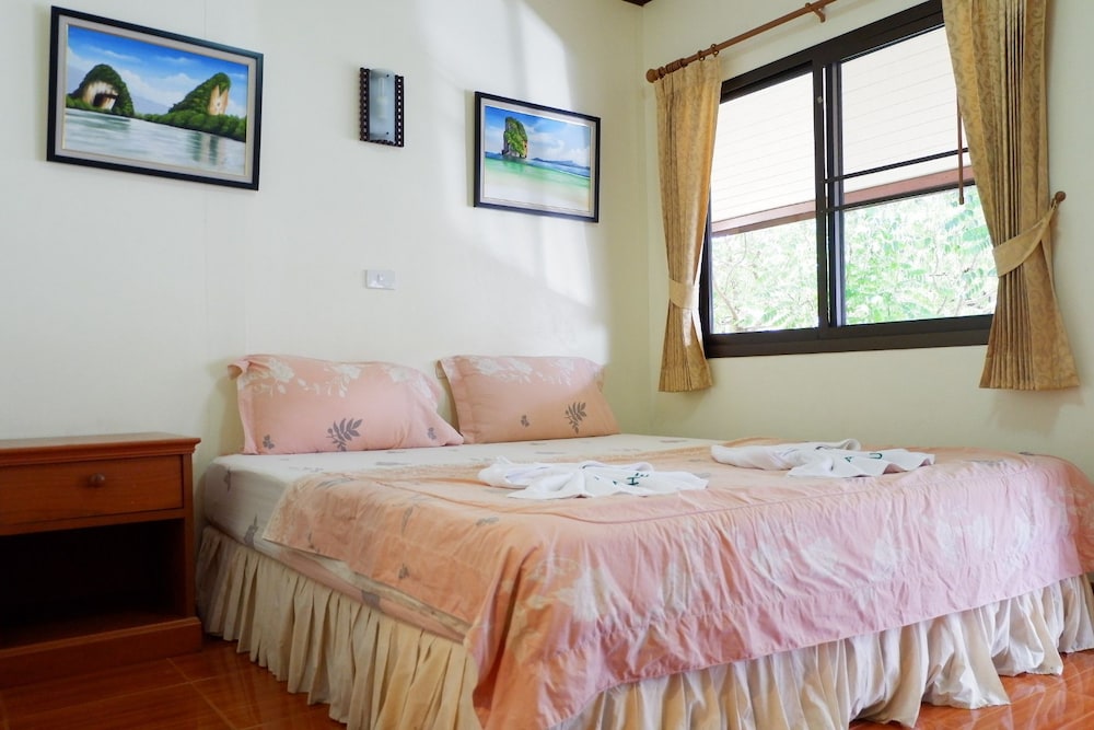 Harmony House - Hostel