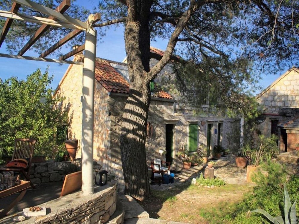 Villa Talež