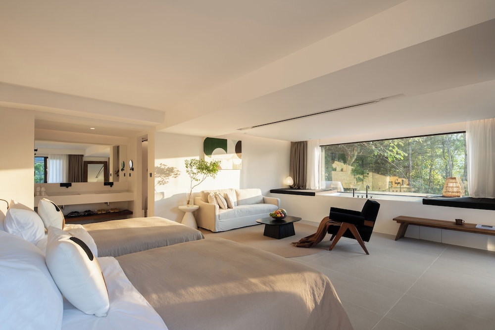 Miyue Shenzhen Tianlu Secret Wild Wizard Holiday Hotel