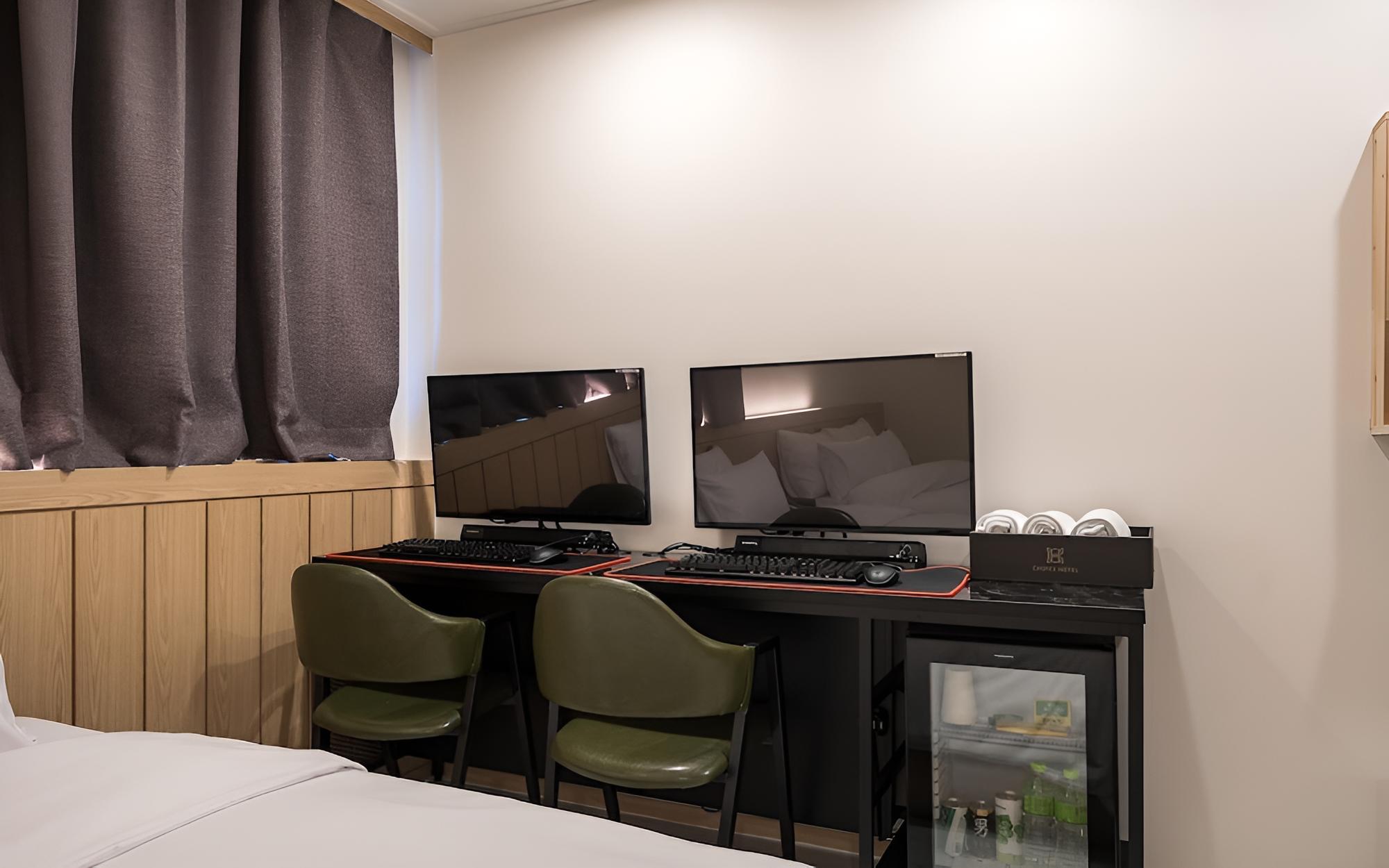 Photo 14