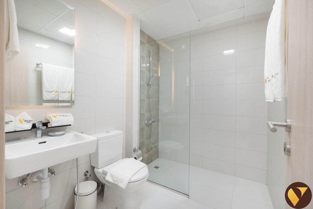Stylish Peaceful in JVC full Amenities
