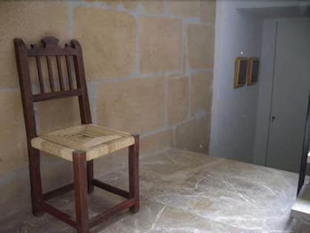 Photo 24