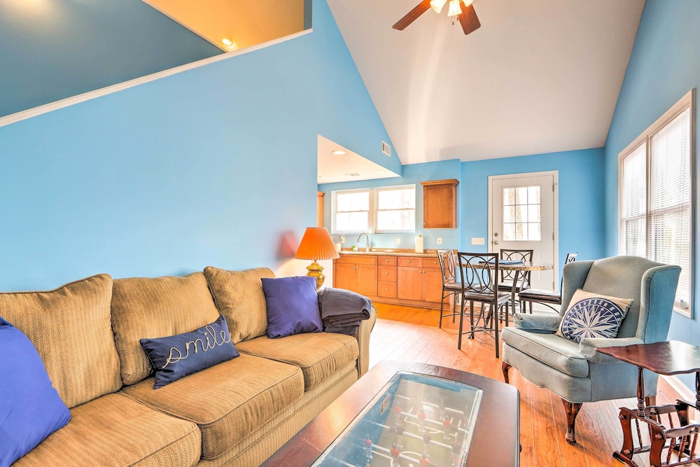 Milledgeville Vacations - Lakefront Retreat With Private Docks  Gazebo! - Property Image 1