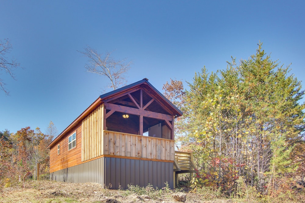 Sweet Thang: Romantic Blue Ridge Mtns Getaway