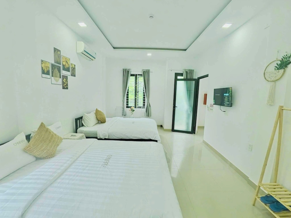 TORI HOMESTAY