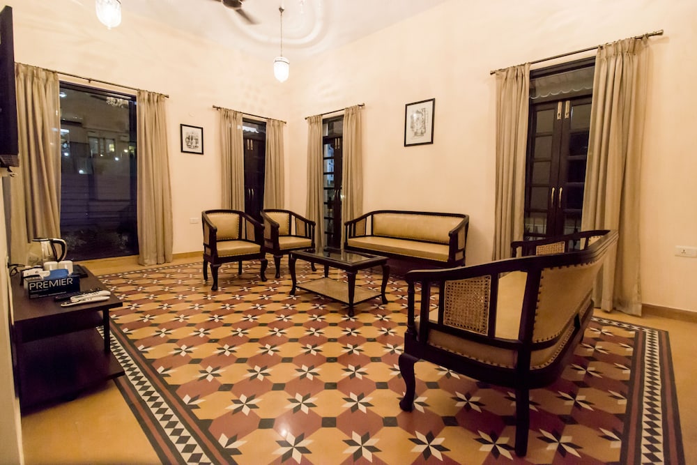 ACCOVAH Galeria