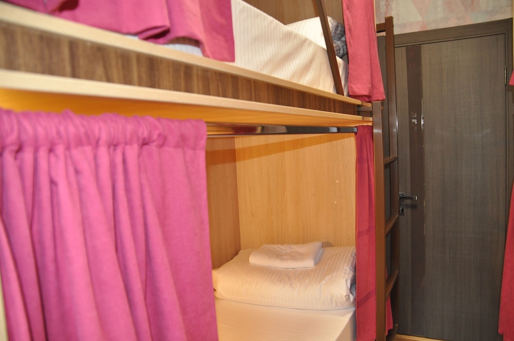 Pikasso - Hostel