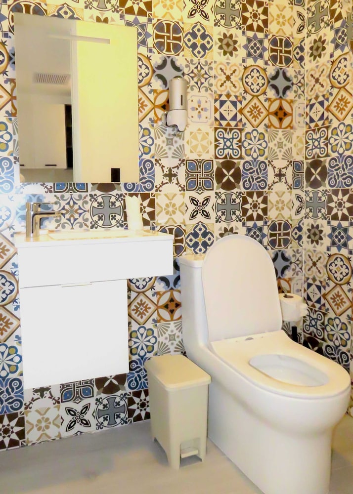 The Towers G406 NOK Fantastic 2BR Apartment by Vistacana Rentals