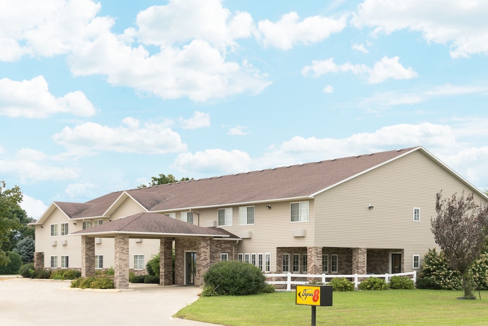 Super 8 by Wyndham Osage, Foto 9