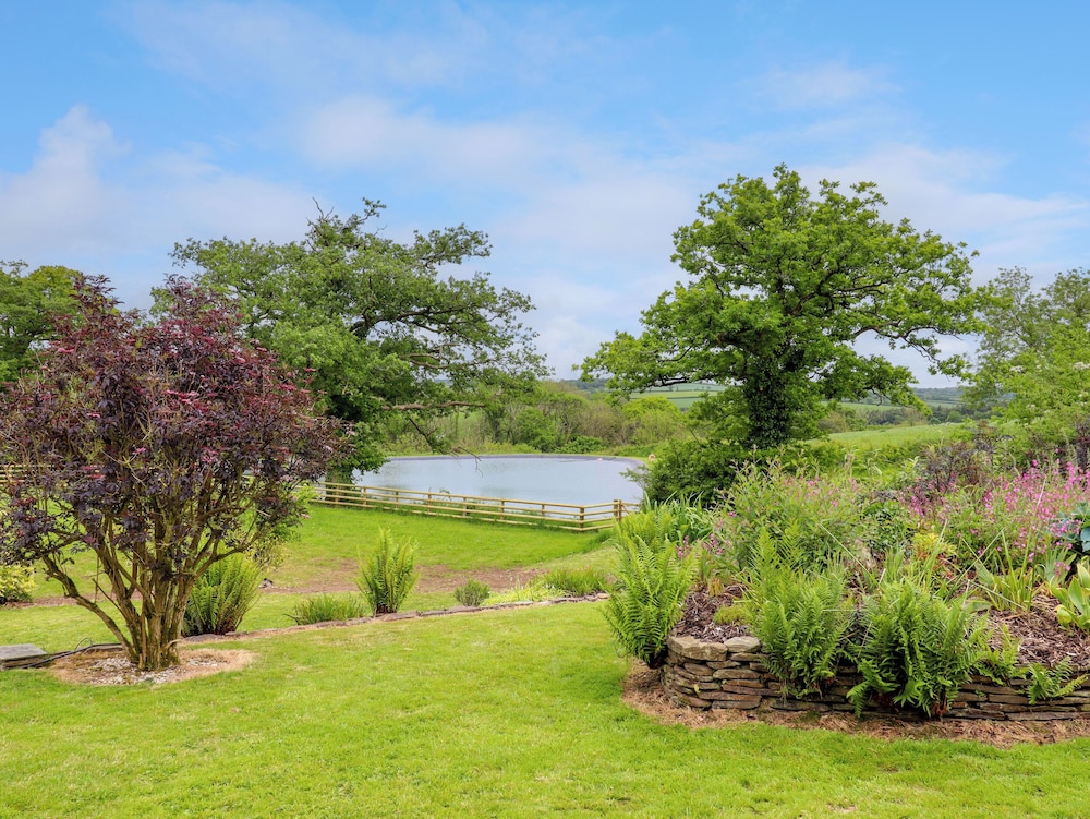 Hole Park