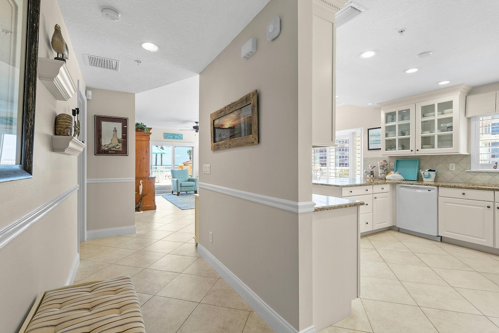 Atlantic Villas 102