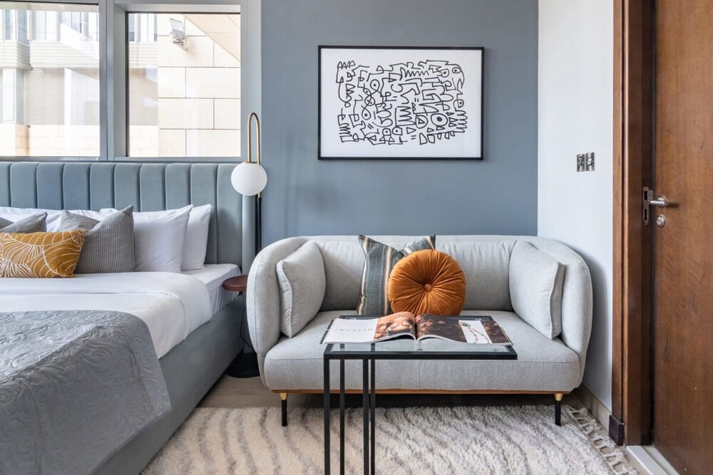 Silkhaus Comfy Studio in Difc Gym Pool Balcony