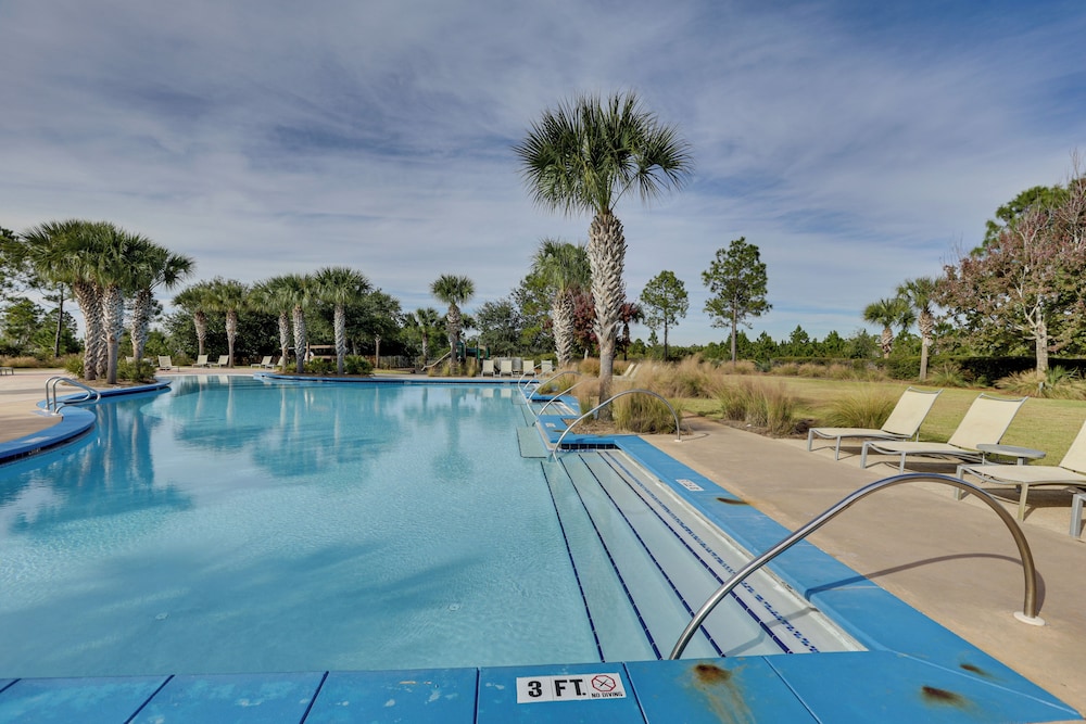 Port St Joe Home w/ Beach & Boardwalk Access!