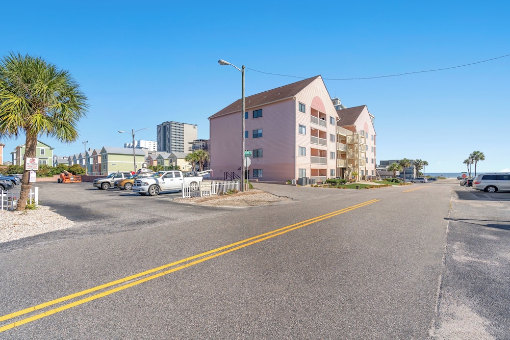 La Mirage By Elliott Beach Rentals