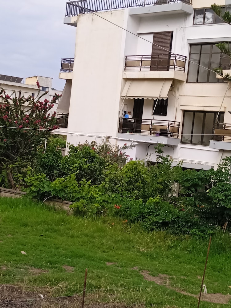Ilona Apartments
