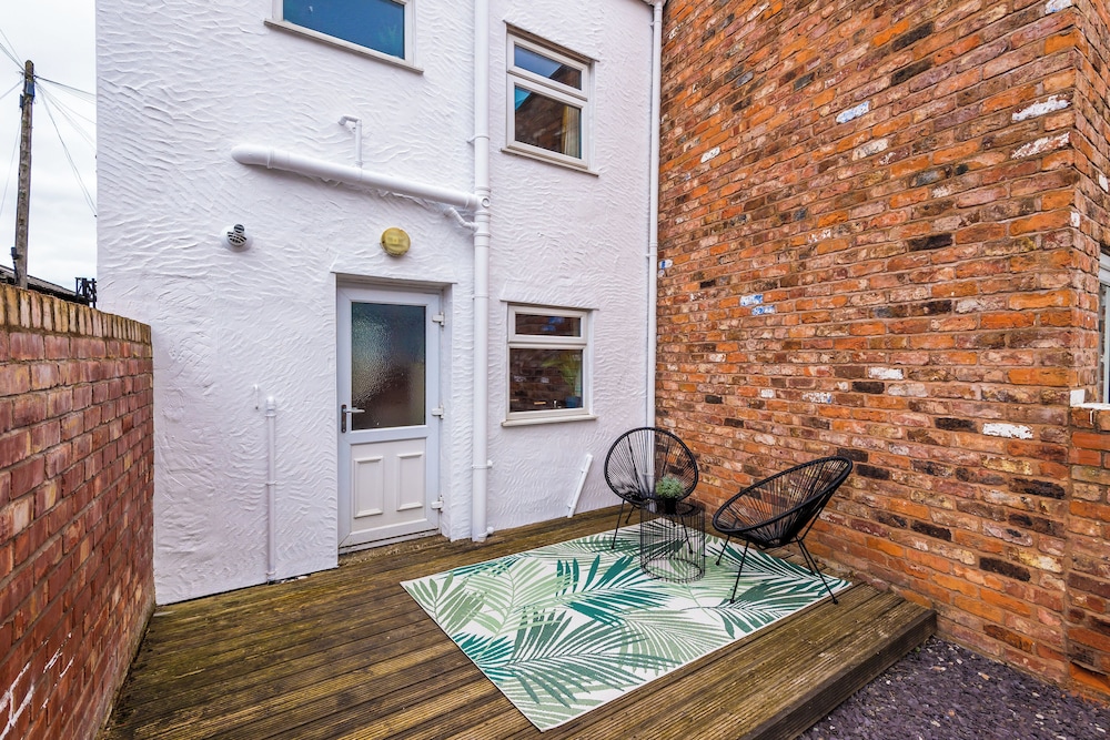 20 Spital Walk