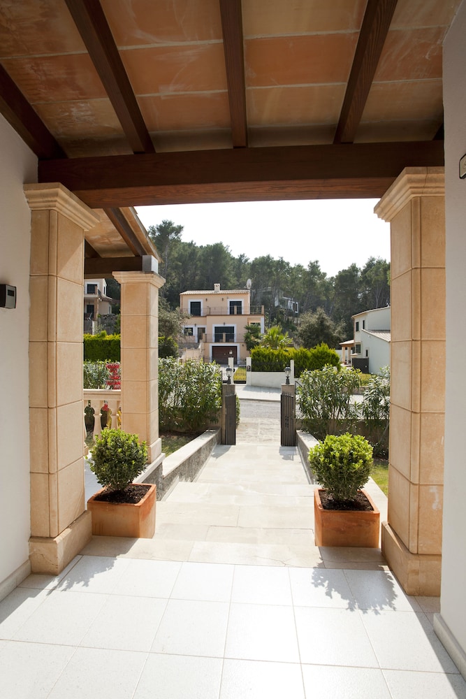 Villa Tomas