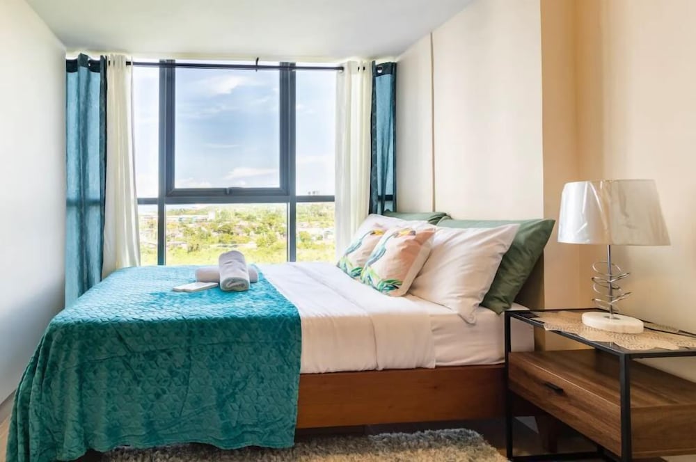 One Manchester Place 1BR Ocean View
