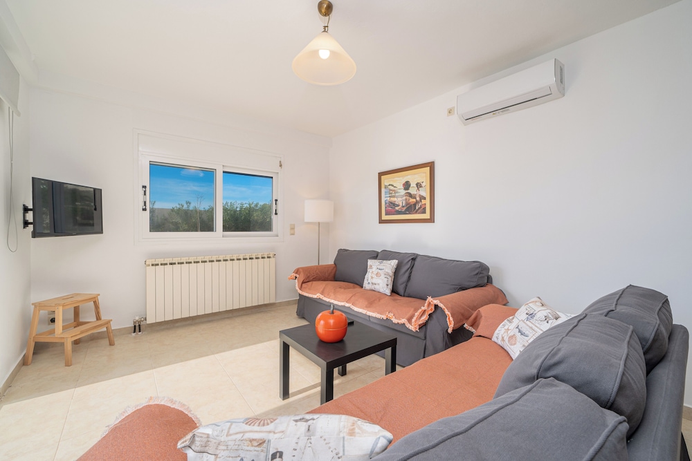 Sandoa Residence