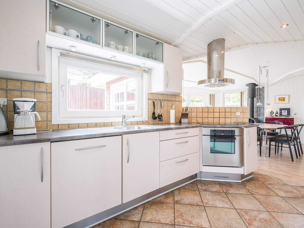 6 Person Holiday Home in Henne