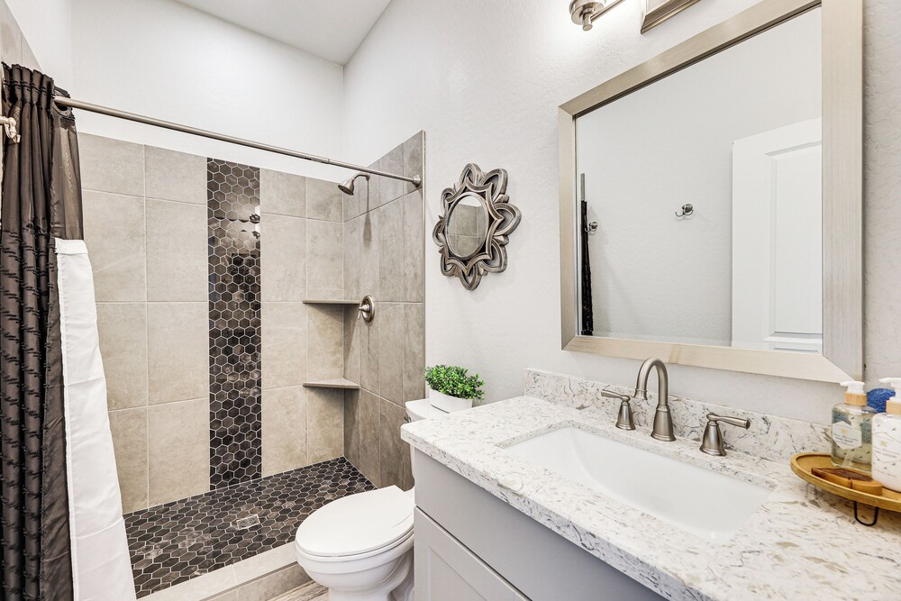 Cozy Couple's Retreat w/ Views in Apache Junction