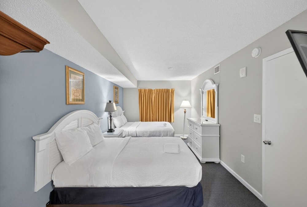 Atlantica 656 2 Bedroom Condo