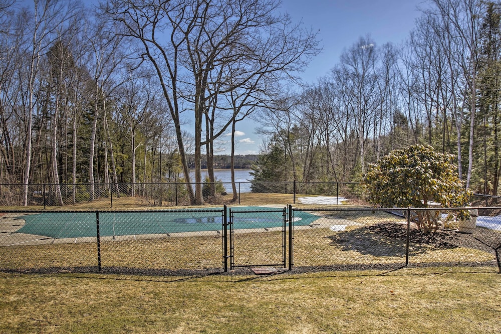 Freeport Vacations - Peaceful Waterfront Apt w/ Deck, 22 Mi to Portland - Property Image 1