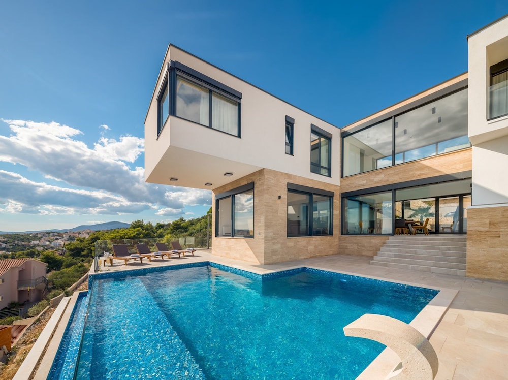 Trogir Pearl Luxury Resort