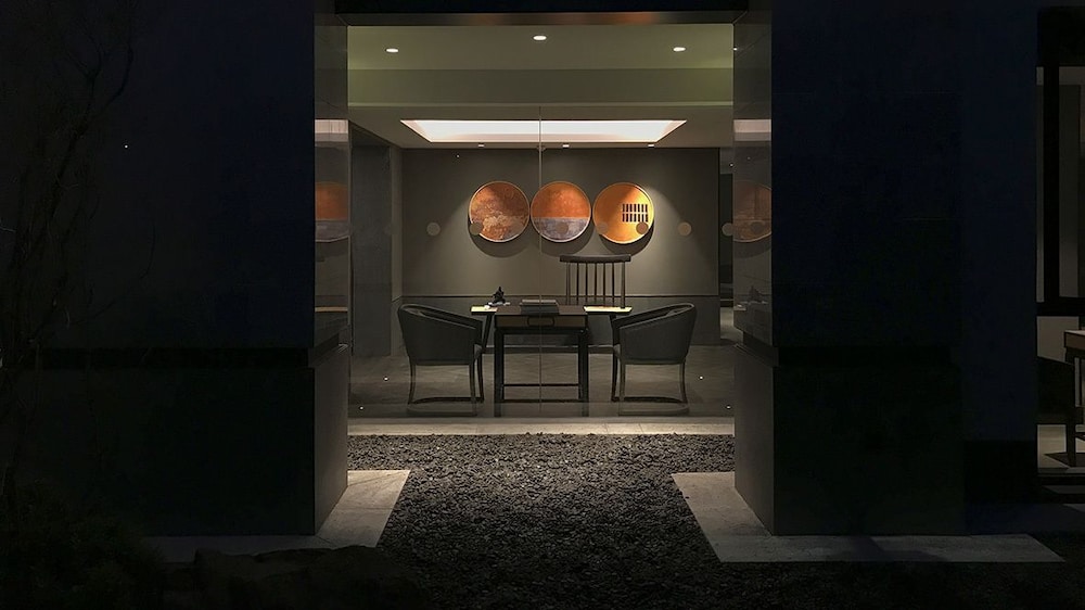 The Lucid Resort