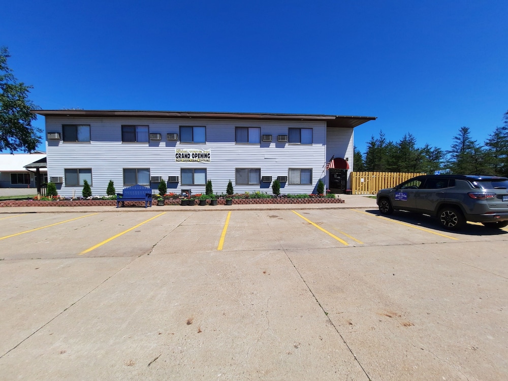 Model Towne Inn