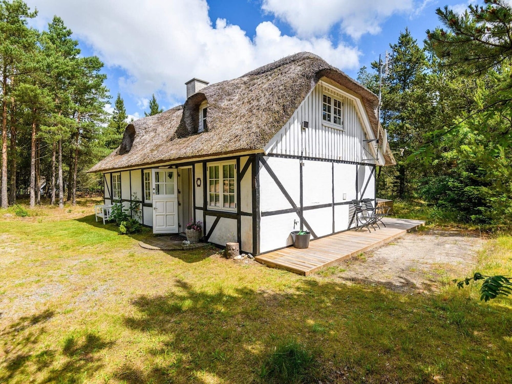 4 Person Holiday Home in Norre Nebel view 4