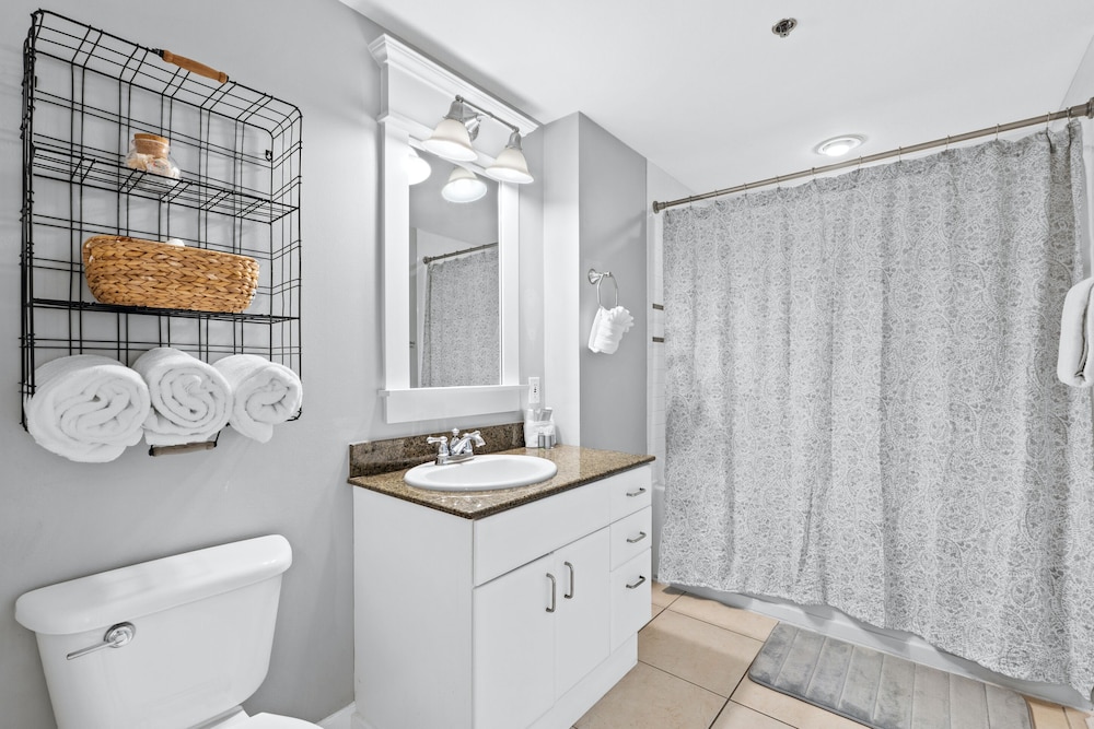 Grand Panama Beach Resort by Panhandle Getaways