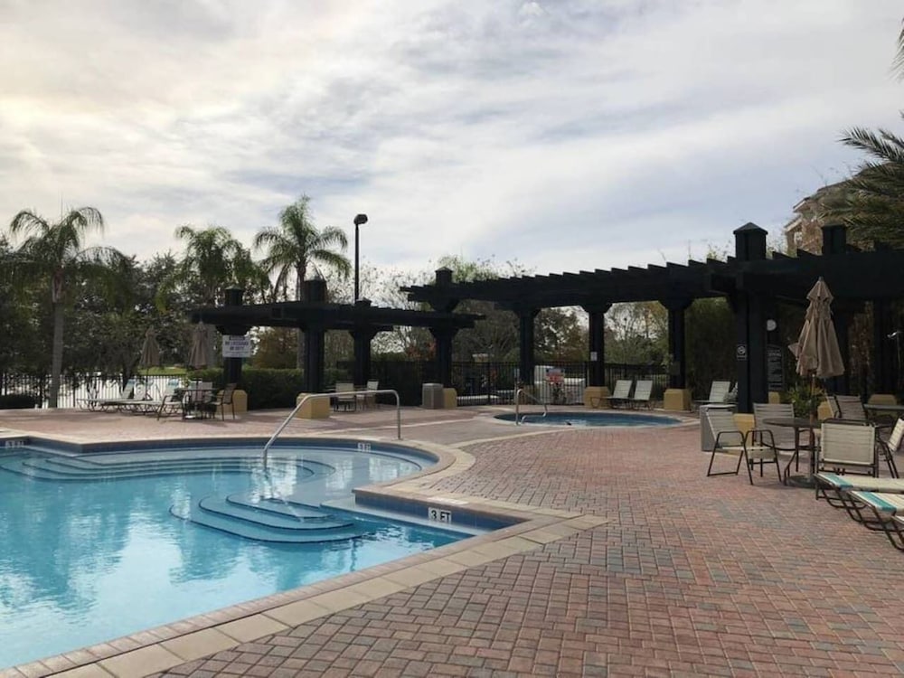 Tidecrest 144 · 3 Suites Near Convention, Universal, Disney