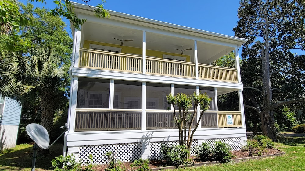 Old Magnolia House by Tybee Vacation Rentals