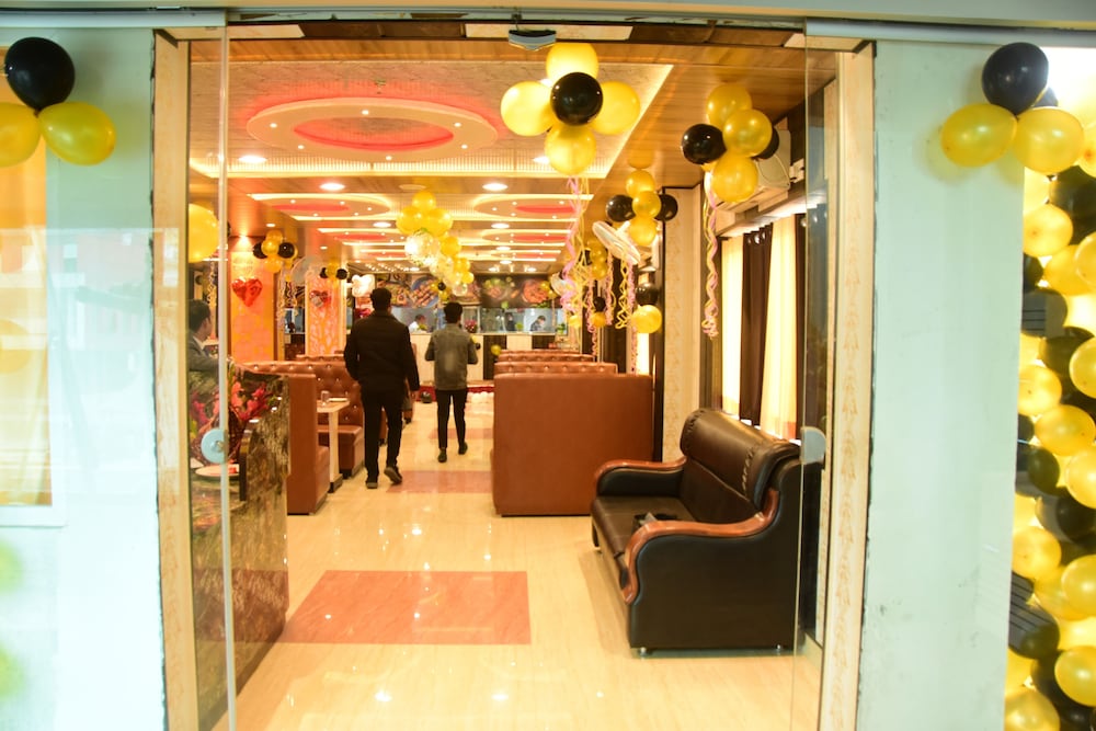 Hotel Grand Palace