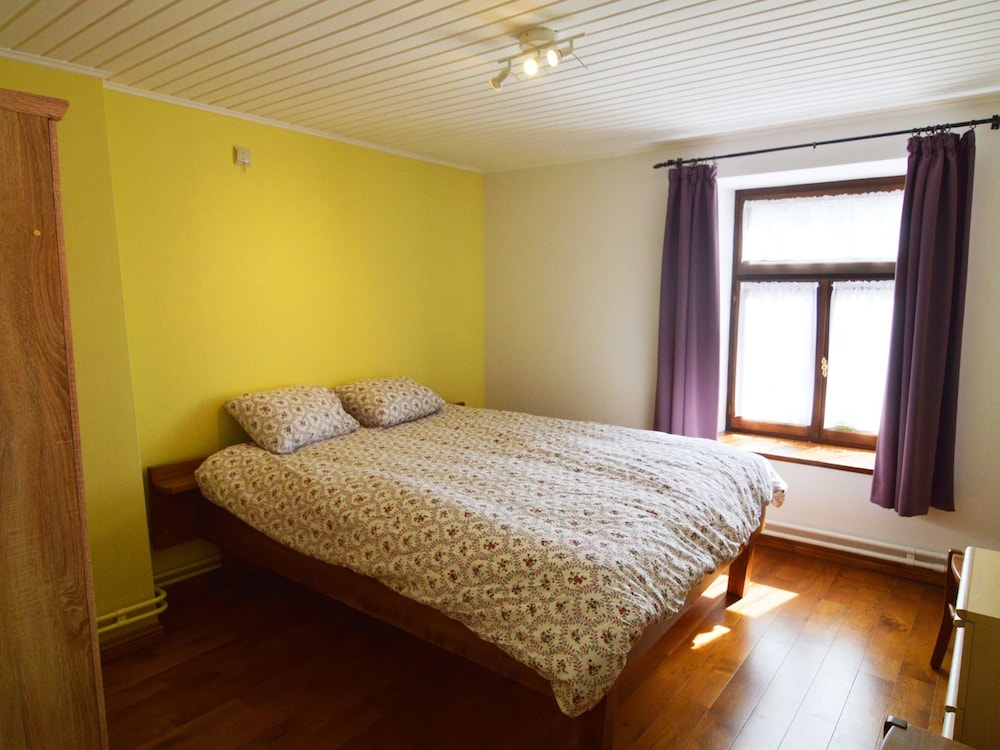 Spacious Ardennes Getaway view 4