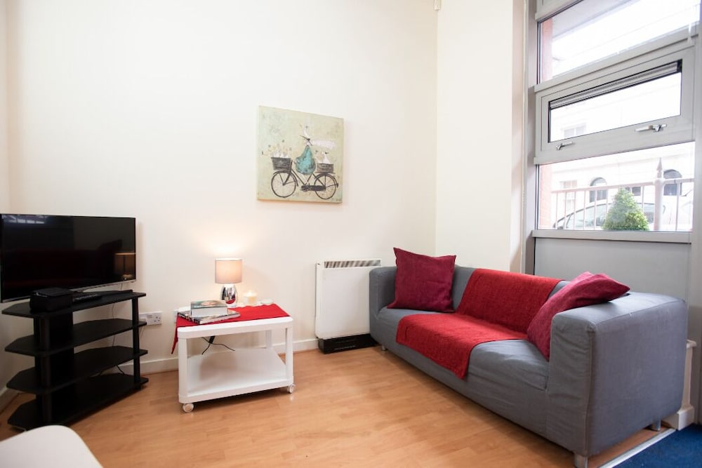 Cosy Central Apartment