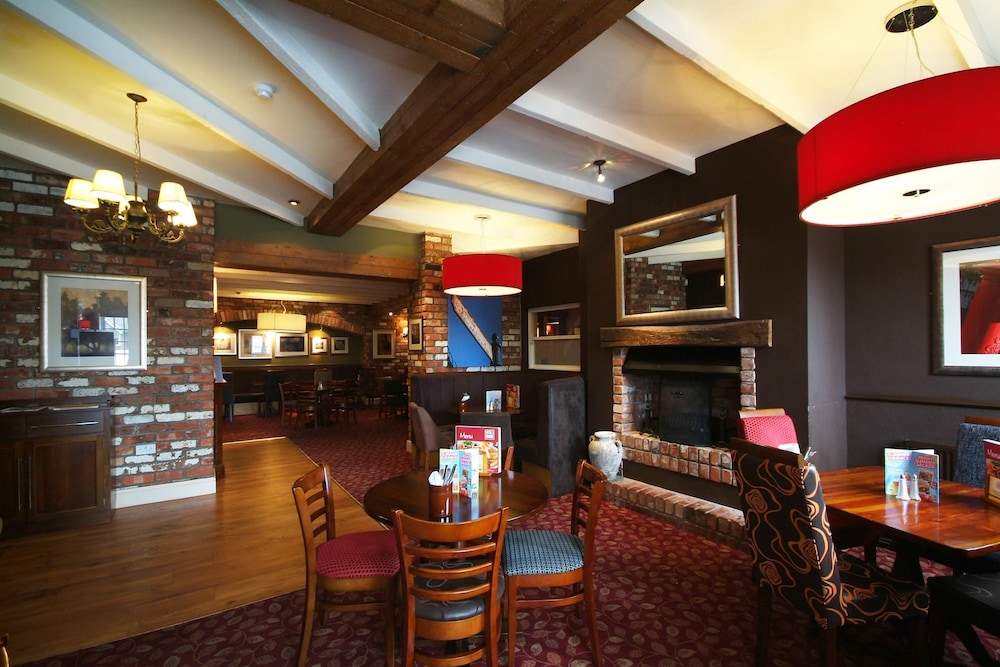 Premier Inn Wirral - Greasby, photo 5