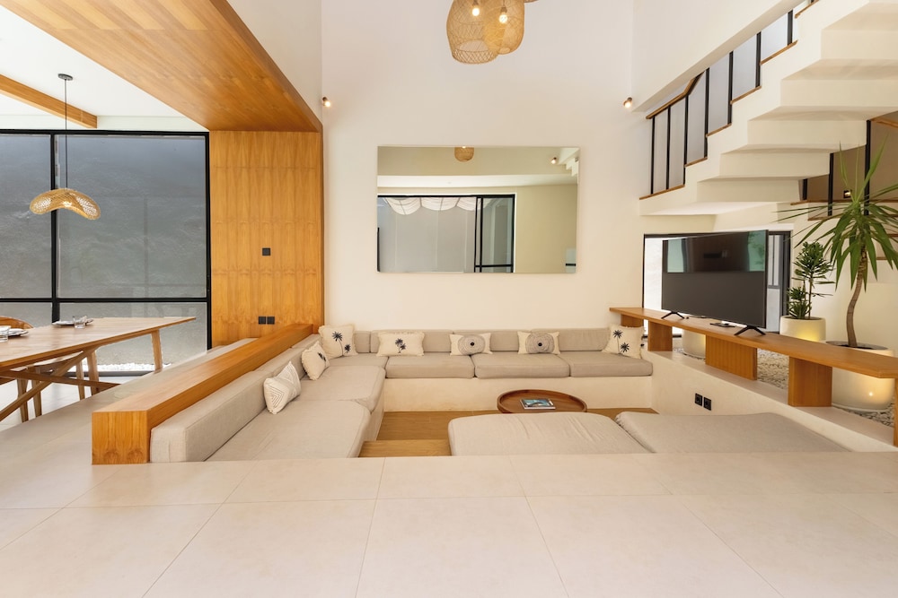Villa Tin by Pertama Management