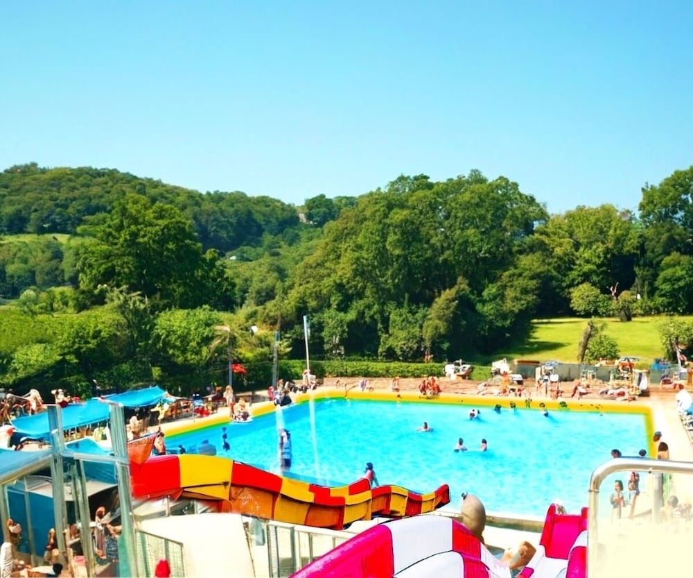 Kamal Farm Resort