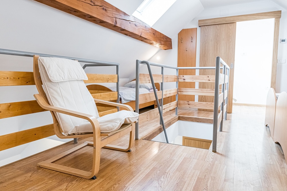 Apartmaji Skok view 5