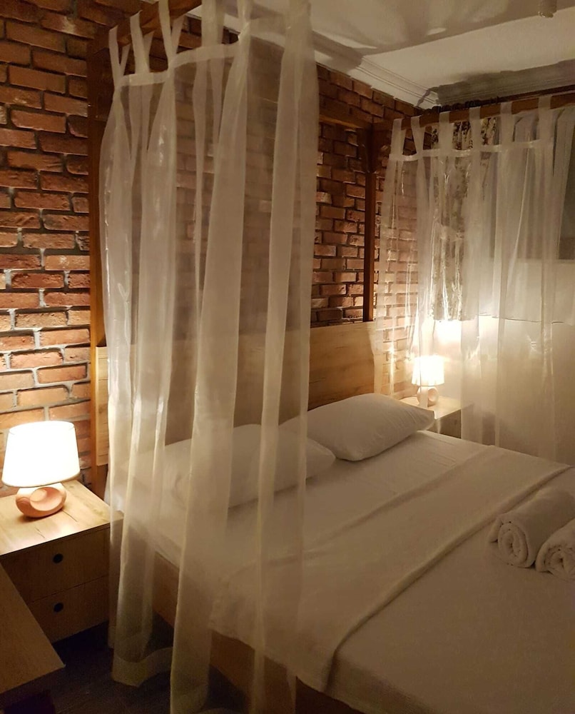 Adayel Butik Otel ve Bağ Evi - Image 6