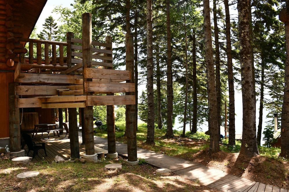 Solbakken Resort On Superior
