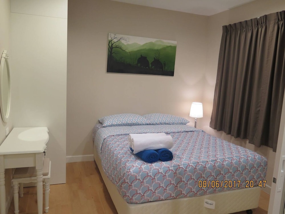 1703 - 2 Bdr Condo Seaview Boathouse Hua Hin