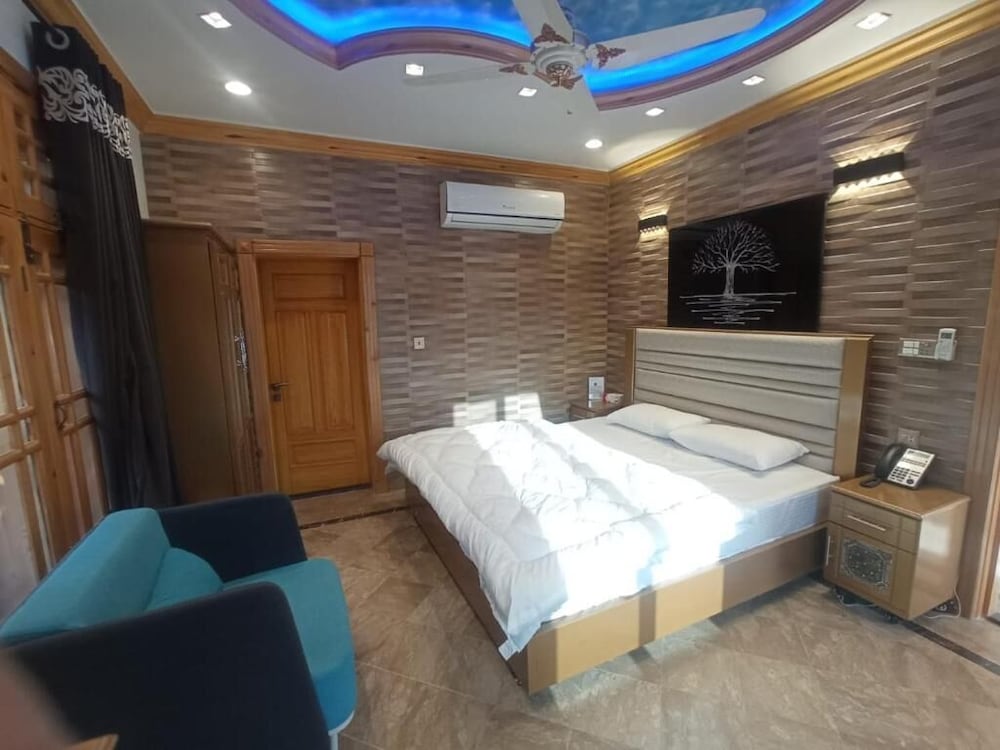 Rahat Luxury Guest house view 4